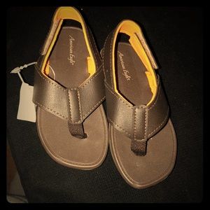 SOLD Kids sandals